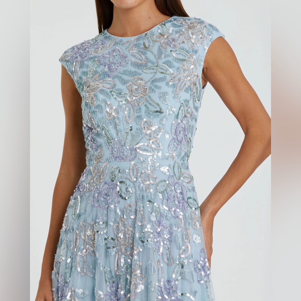 NWT $698 MAC DUGGAL Sequined High Neck Cap Sleeve A Line Gown dress blue 5647 - Picture 2 of 3